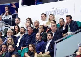 Scariolo y Pellicer, invitados de lujo en el palco durante el Unicaja-Valencia