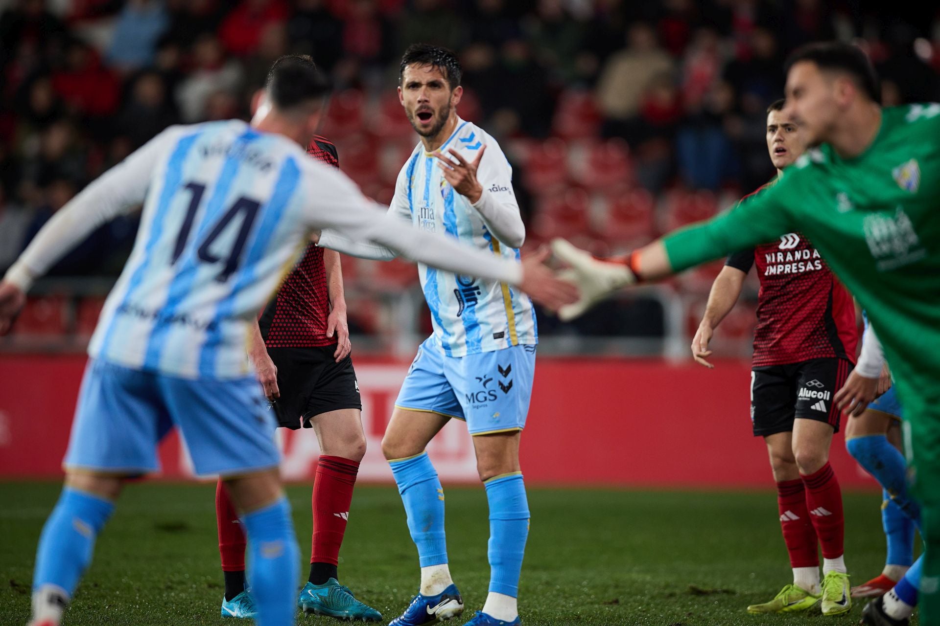 El Mirandés- Málaga, en imágenes