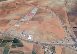 Vista aérea del Centro Logístico de Antequera, donde se implantará Consum.