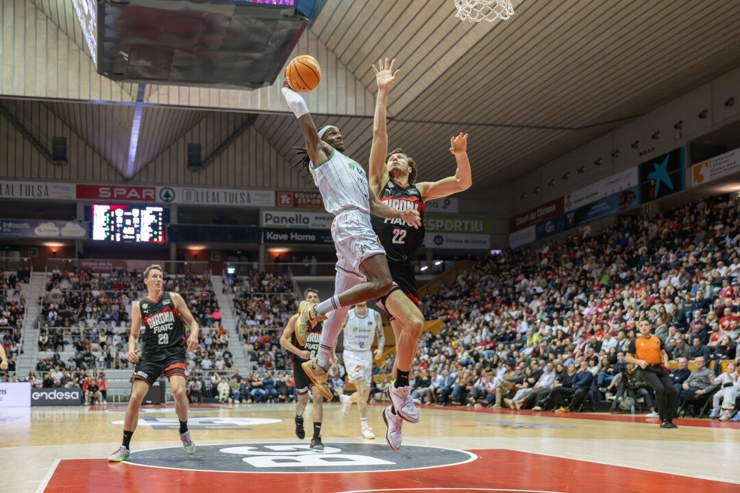 Las mejores imágenes del Bàsquet Girona-Unicaja