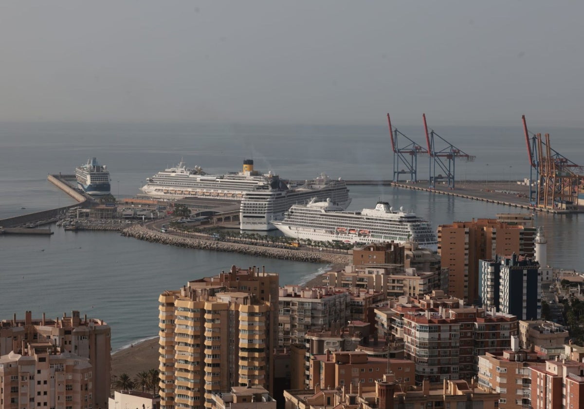 Vista desde Gibralfaro de La Malagueta, una de las zonas saturadas de alquiler vacacional.