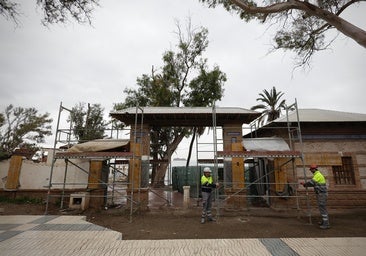 Obra de emergencia para salvar la portada de los Baños del Carmen