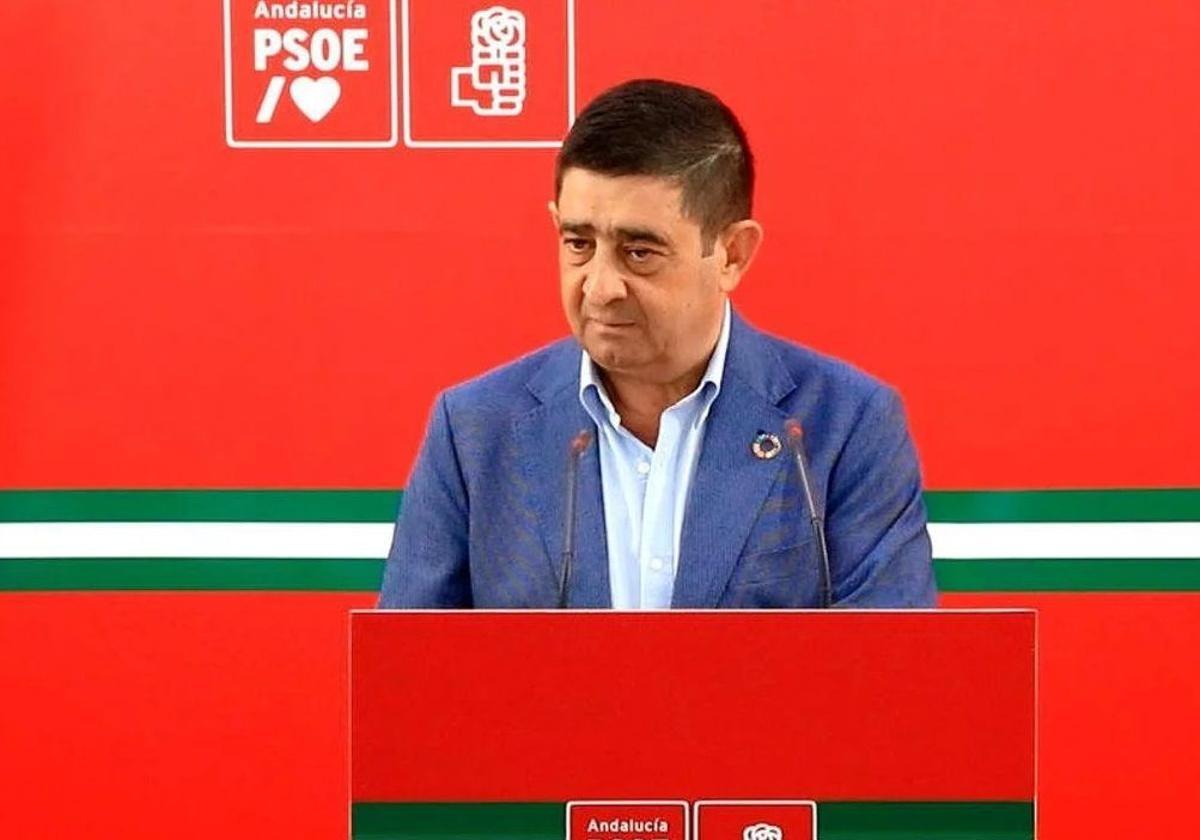 Francisco Reyes no se presentará a la reelección al frente del PSOE de Jaén