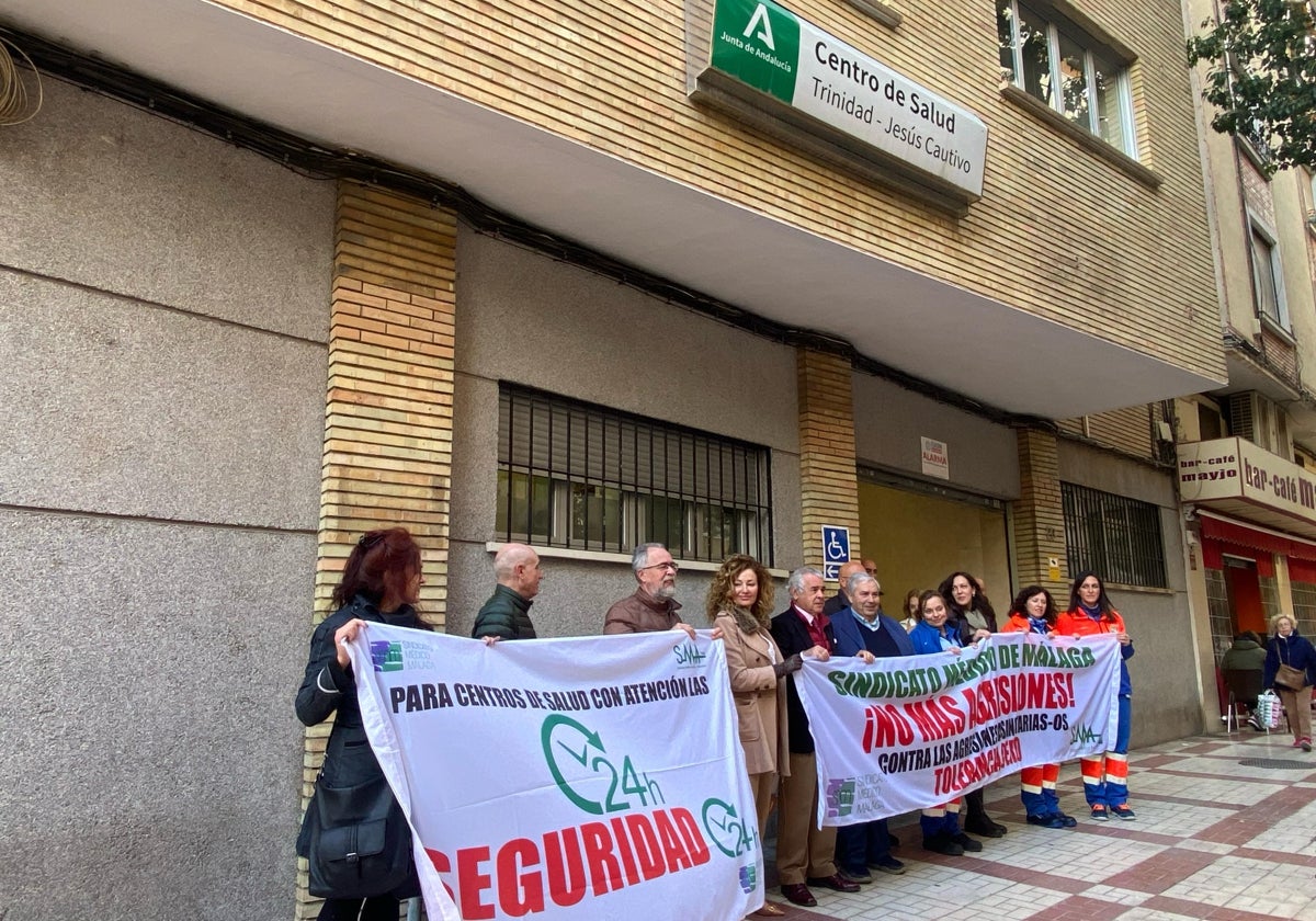 Una de las últimas concentraciones por una agresión a un médico en Málaga