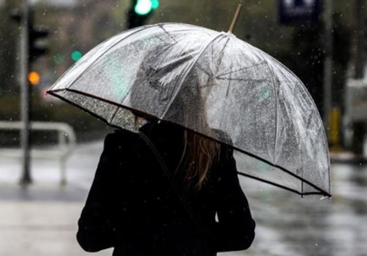 Aemet advierte: «Un frente dejará lluvias en amplias zonas de Andalucía en el inicio del fin de semana»