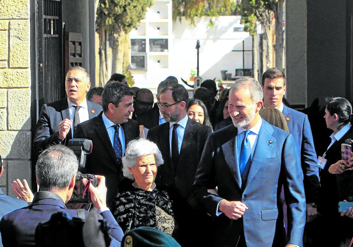 Felipe VI preside en El Campello (Alicante) la inhumación del humanista y escritor Rafael Altamira.