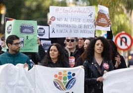 Una imagen de archivo que muestra a interinos en una manifestación contra las oposiciones.