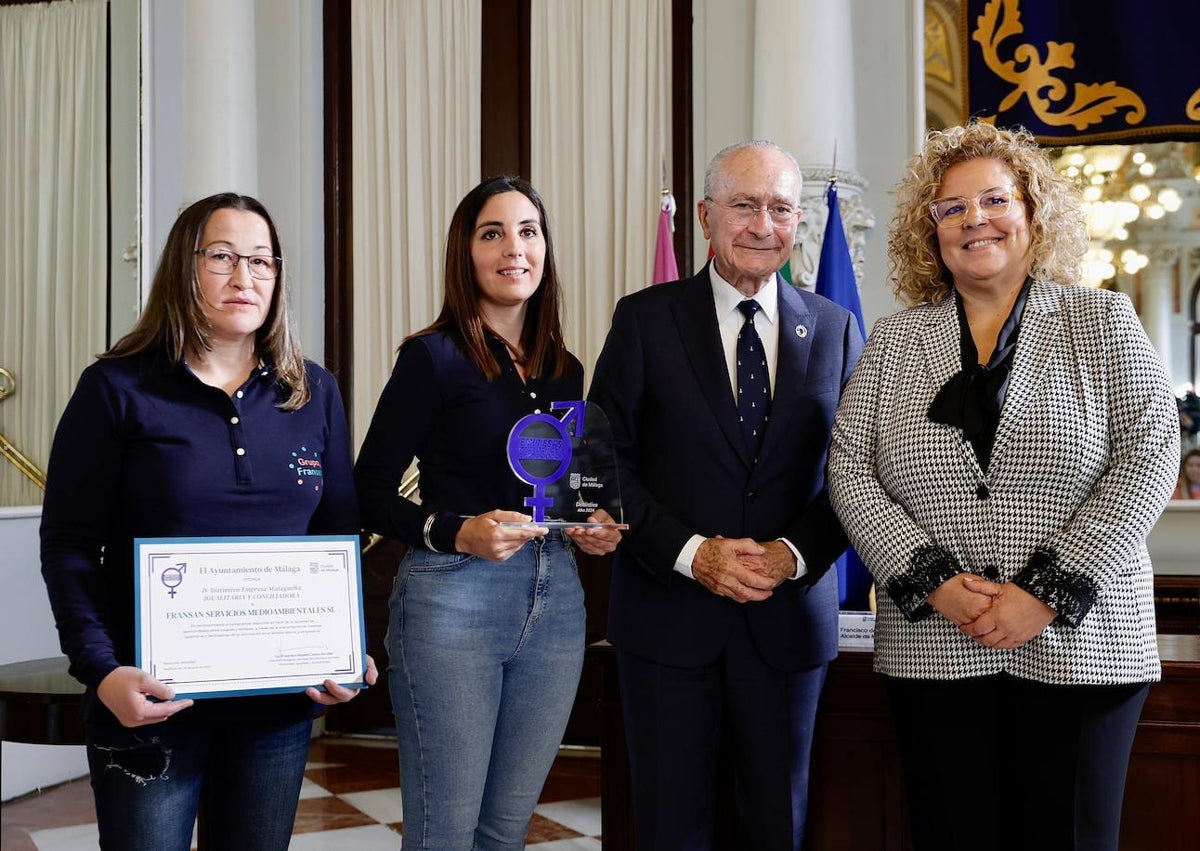 Imagen secundaria 1 - Parte de los premiados de esta edición. 