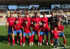 Un once del Estepona de esta temporada.