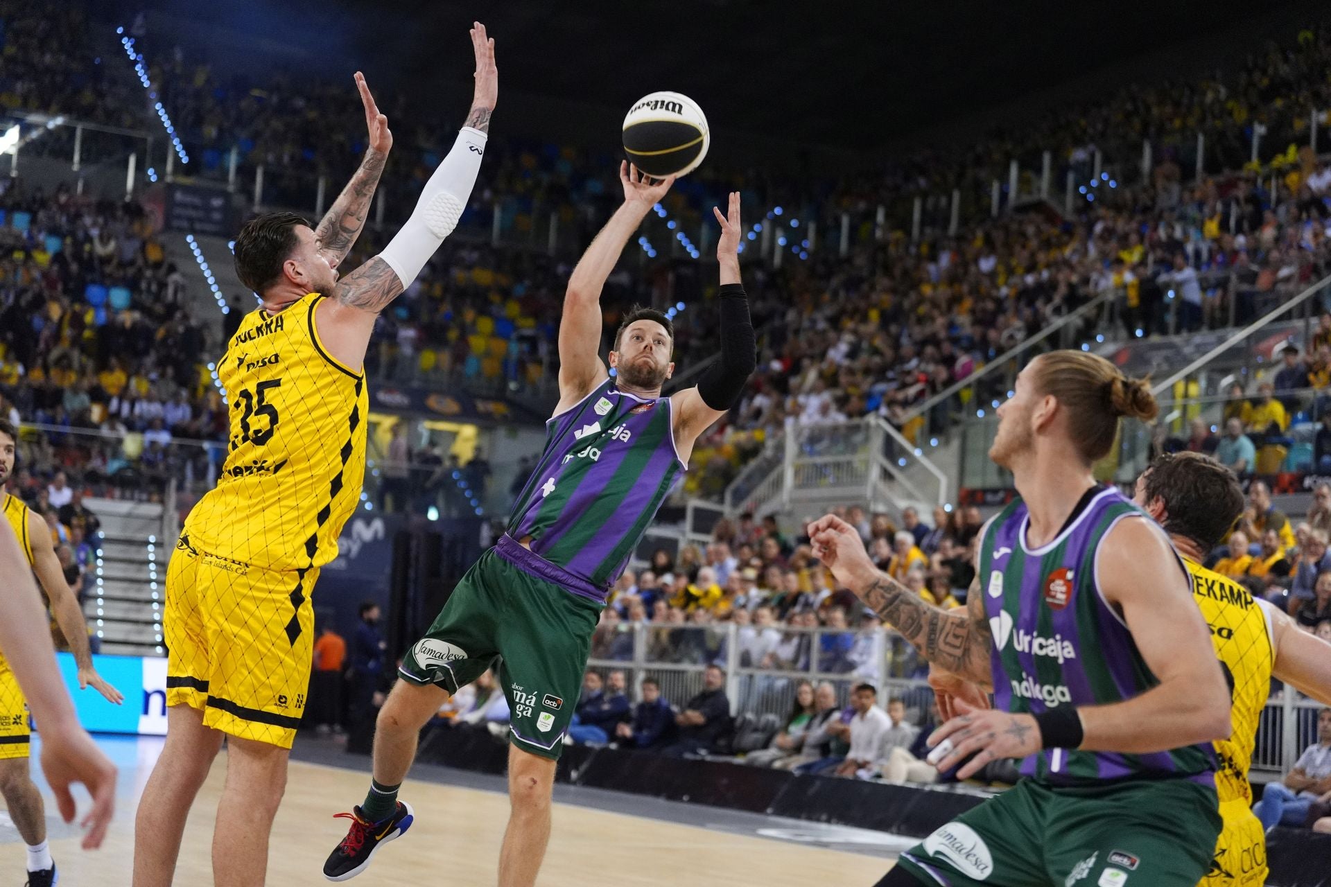 El Unicaja - La Laguna Tenerife, en imágenes