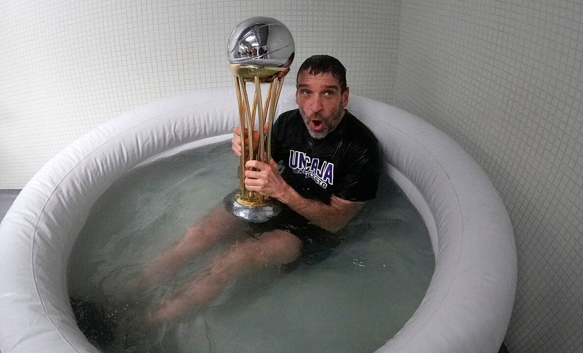 La celebración del título del Unicaja en la intimidad