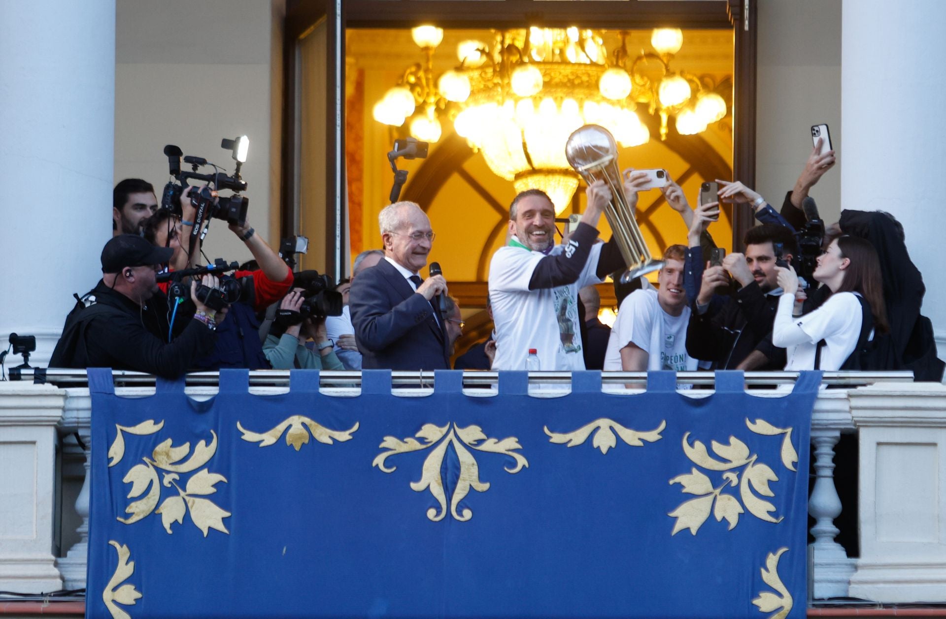 El Unicaja celebra en Málaga su tercera Copa del Rey