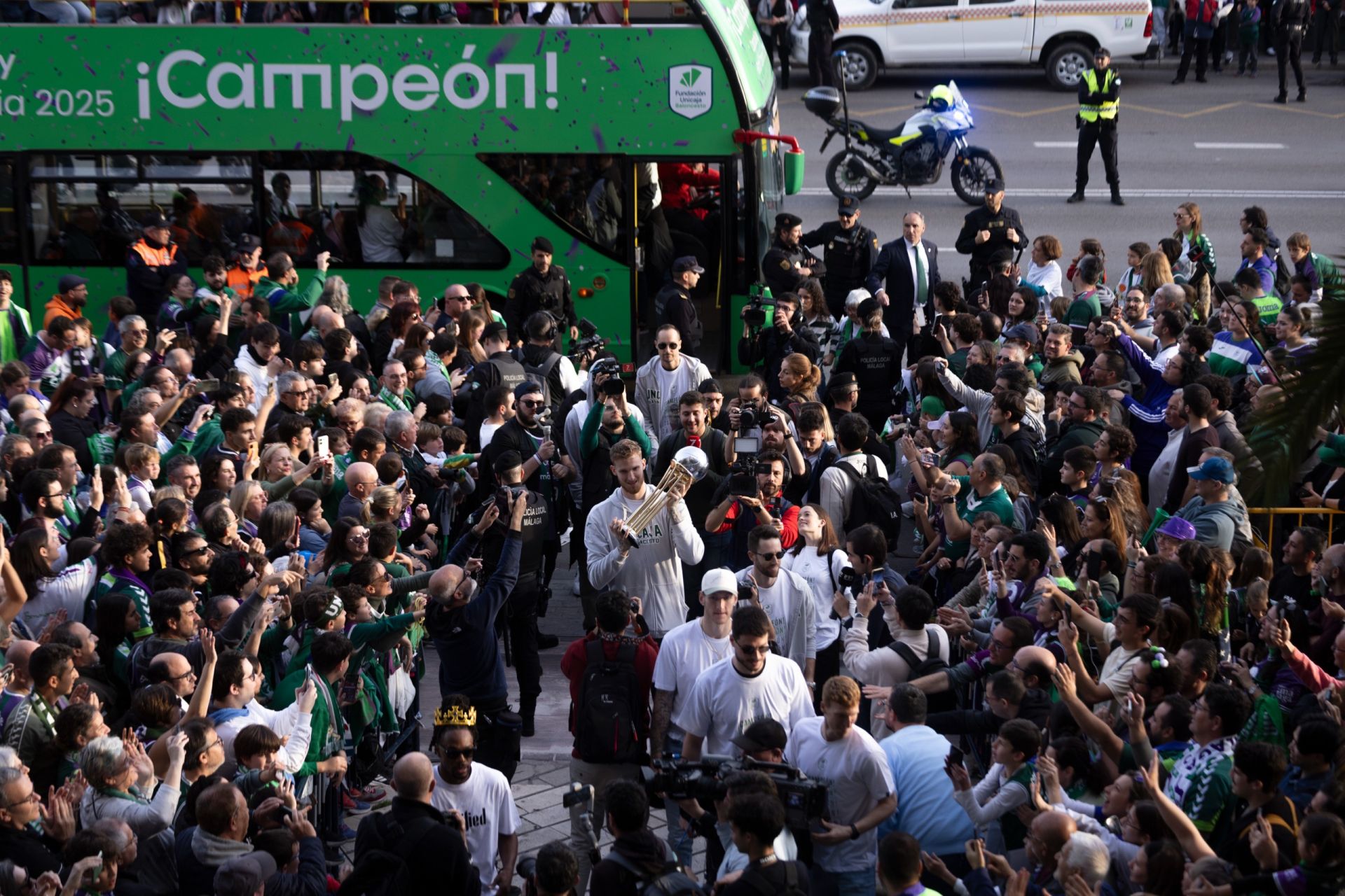 El Unicaja celebra en Málaga su tercera Copa del Rey