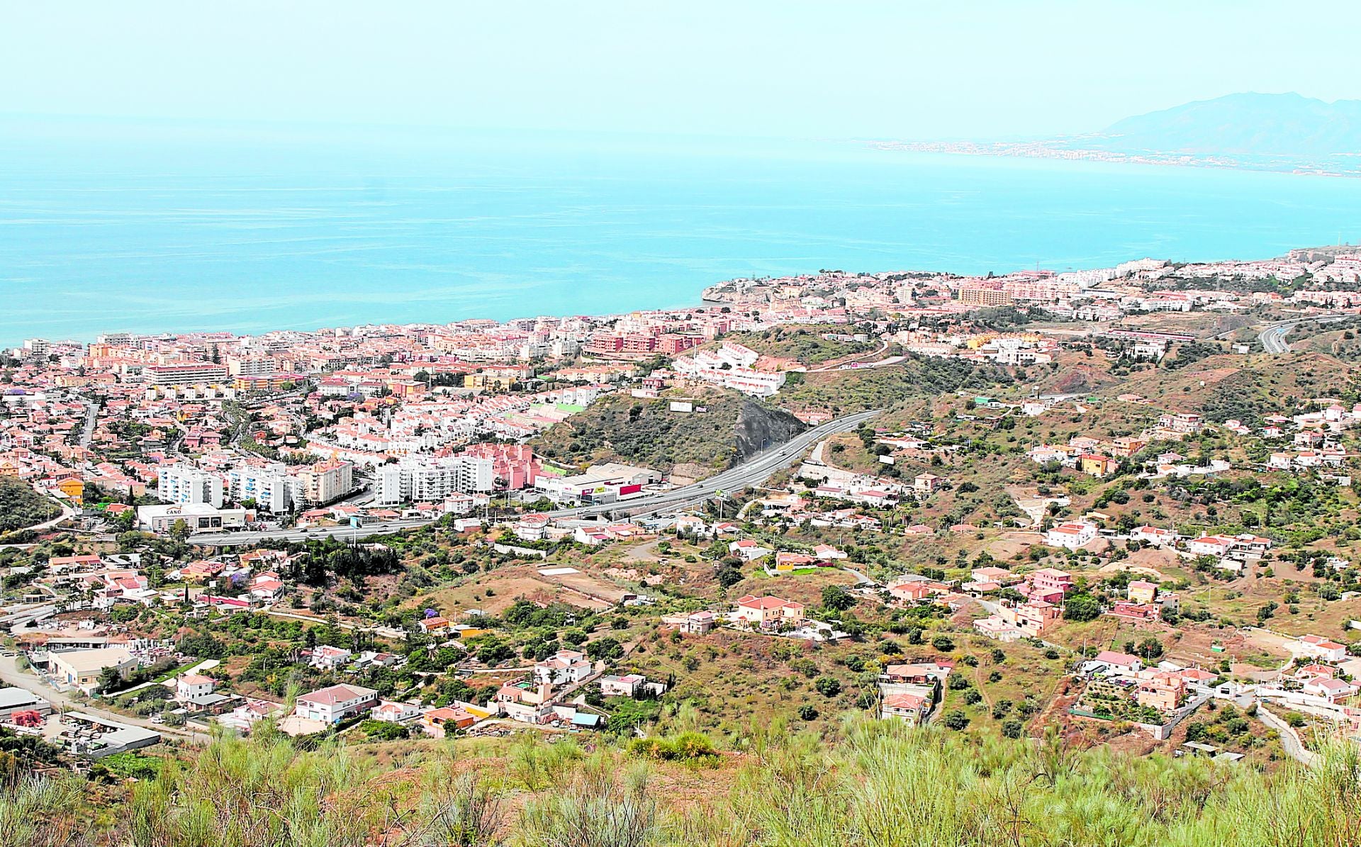 Vista panorámica de Rincón de la Victoria y La Cala del Moral desde el cerro Tío Cañas