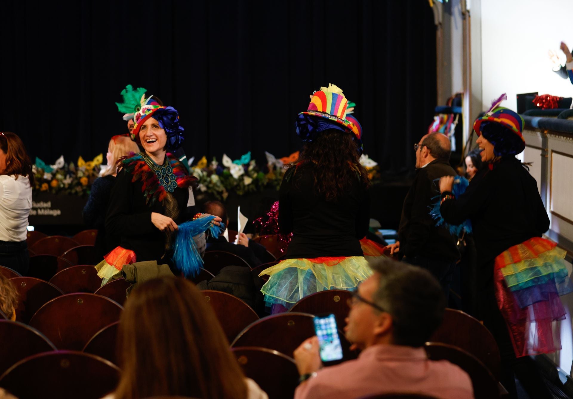 Políticos y disfraces en la final del Carnaval de Málaga 2025