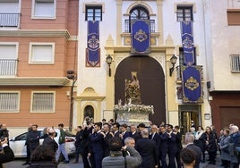 Primero de los traslados de la Virgen de la Victoria desde su santuario a la Divina Pastora.