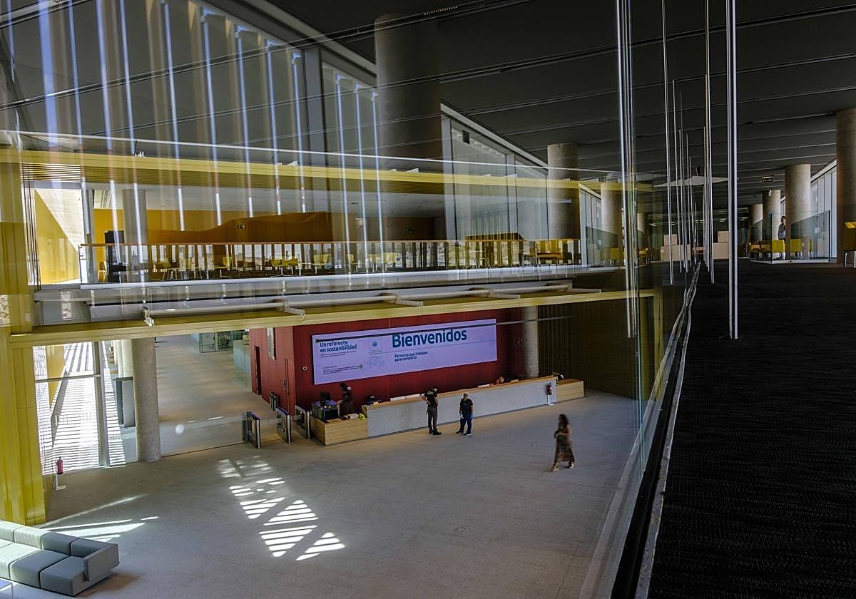 La cabecera de Grupo Cajamar traslada su sede social de Madrid a Almería