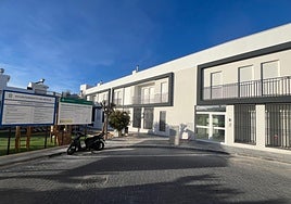 Imagen de las nuevas viviendas sociales que se pondrán en alquiler para jóvenes en Nerja.