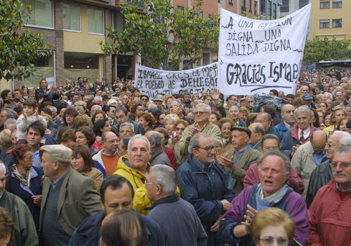 Tras la condena por acoso sexual unas 3.000 personas se concentraron en Ponferrada para apoyar al exalcalde