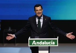 Juanma Moreno, durante su intervención.