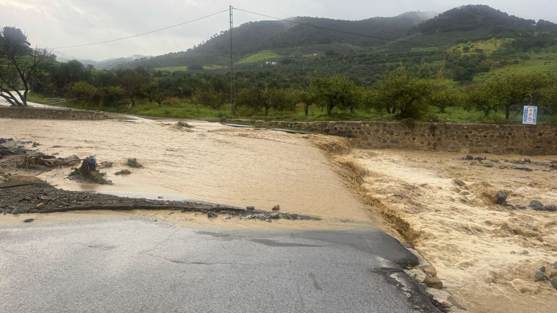 Desbordamiento del Arroyo de las Cañas
