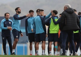 Galilea se dirige a Pellicer, en el entrenamiento de este lunes.
