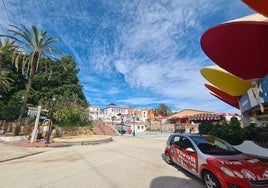 Vista del interior del parque de atracciones Tivoli.