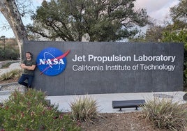 Un estudiante malagueño, en el laboratorio de naves espaciales de la NASA en California: «Mi sueño de niño hecho realidad»