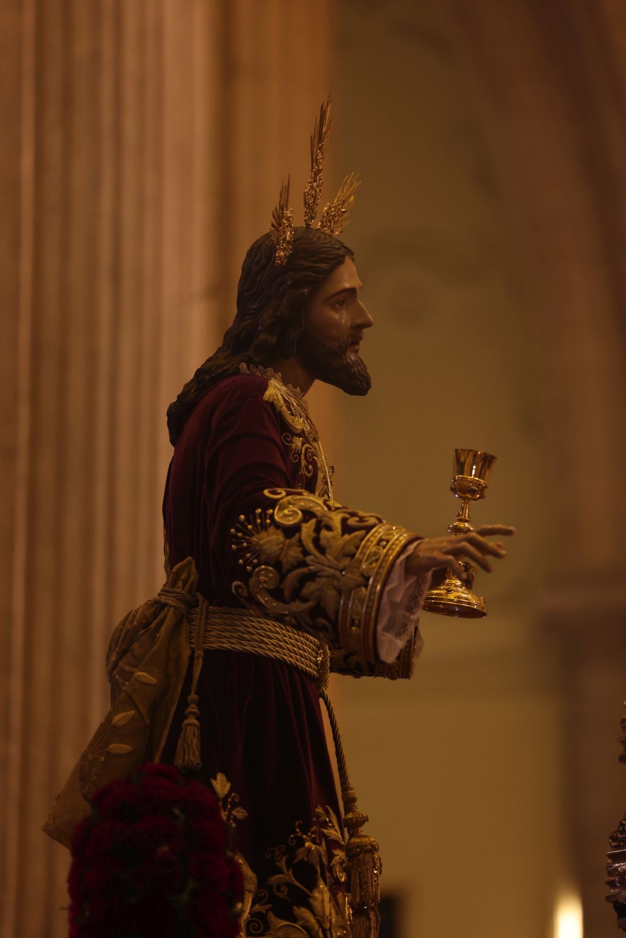 El vía crucis de la Agrupación de Cofradías de Málaga, en imágenes