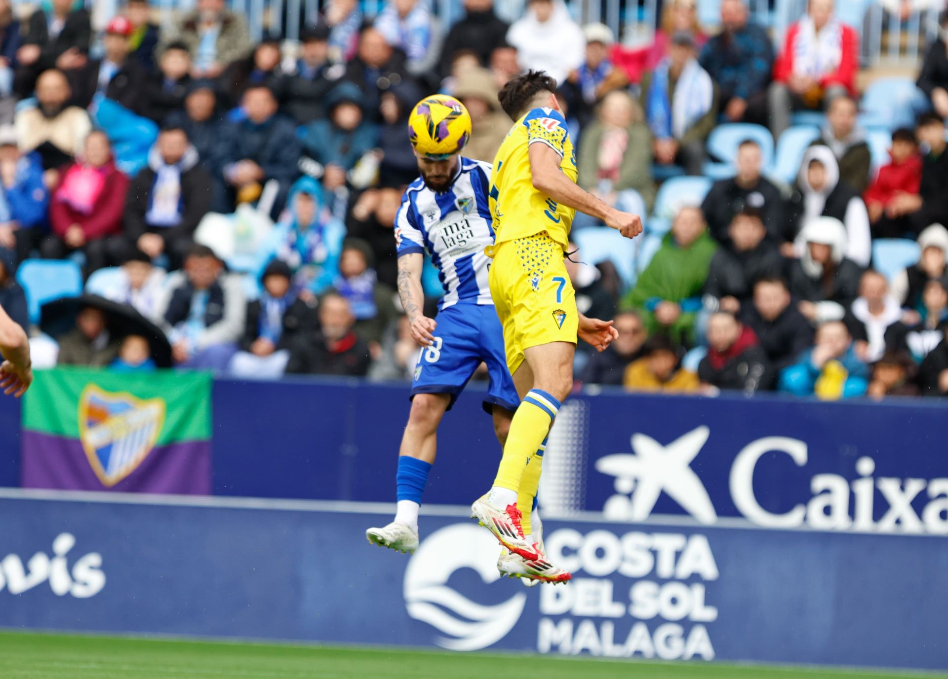 El Málaga - Cádiz, en imágenes