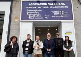 Acto de presentación de las mejoras en la sede del colectivo de Torre del Mar.