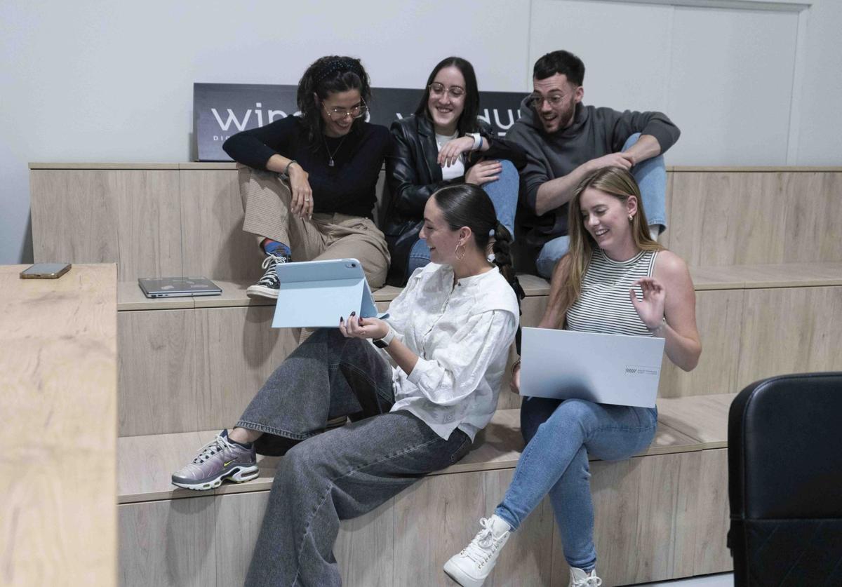 Windup ofrece una formación basada en tres pilares fundamentales: Marketing Digital, IA y Soft Skills.