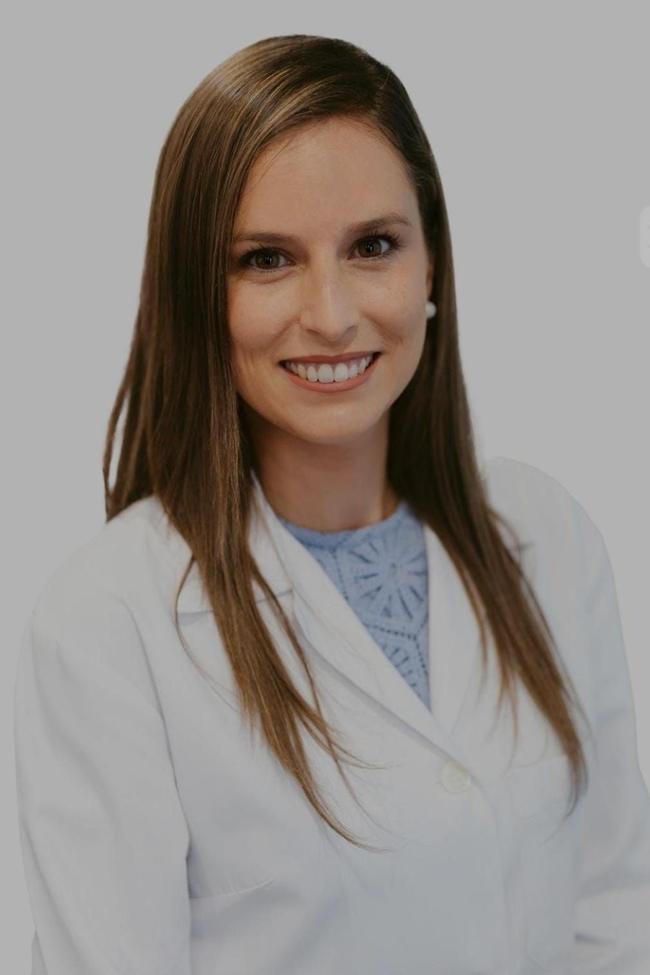 Doctora Carmen Reino Pérez, oftalmóloga especializada en Oftalmología Pediátrica y Estrabismo