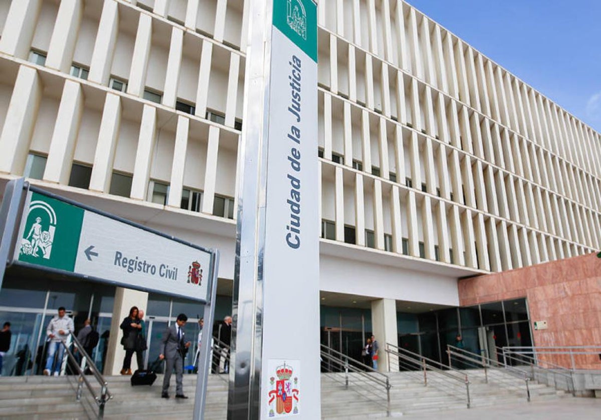 Un juzgado de Málaga declara la incapacidad total a un auxiliar con tres intentos de suicidio al que el INSS se la negaba