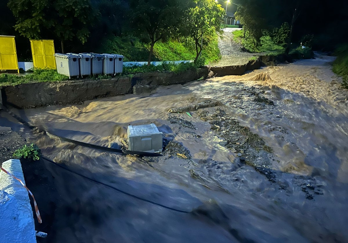 Una de las zonas de Almogía afectada por las fuertes lluvias.