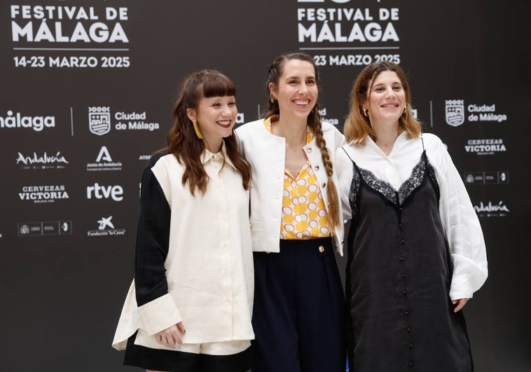 Laia Manzanares, Gala Gracia y Ángela Cervantes, en la presentación de 'Lo que queda de ti'.