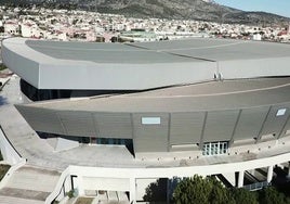 Imagen del pabellón del AEK.
