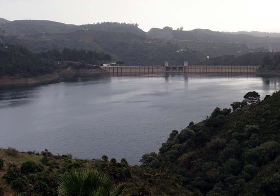 Imagen reciente del embalse de La Concepción, justo antes de desaguar.