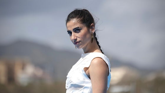 Carolina Yuste: «Soy eurofan. Todo lo que sea una buena mamarracha y un buen arcoíris me encanta»