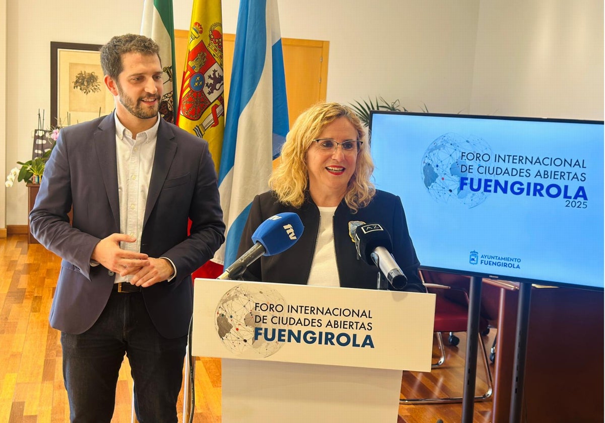 La alcaldesa de Londonderry en Irlanda, o el de Miraflores, en Lima, participantes en el Foro de Ciudades de Fuengirola
