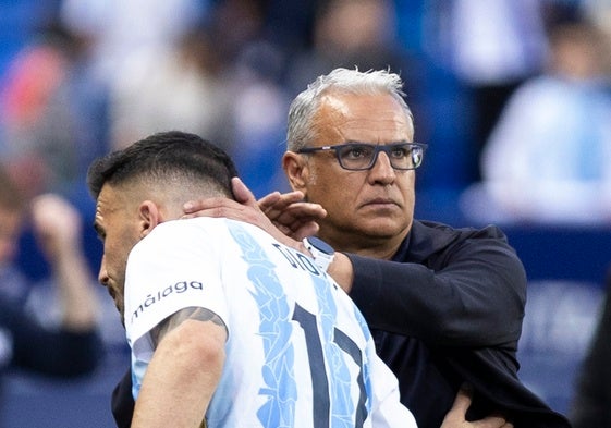 Un gesto cariñoso de Pellicer hacia Dioni el domingo.