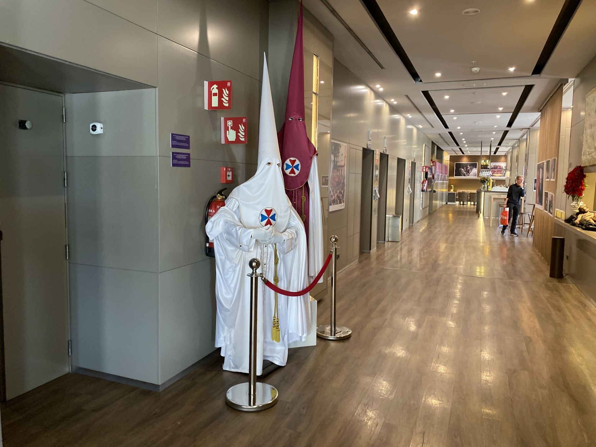 El hotel AC Málaga Palacio se convierte en el escaparate de la Semana Santa malagueña