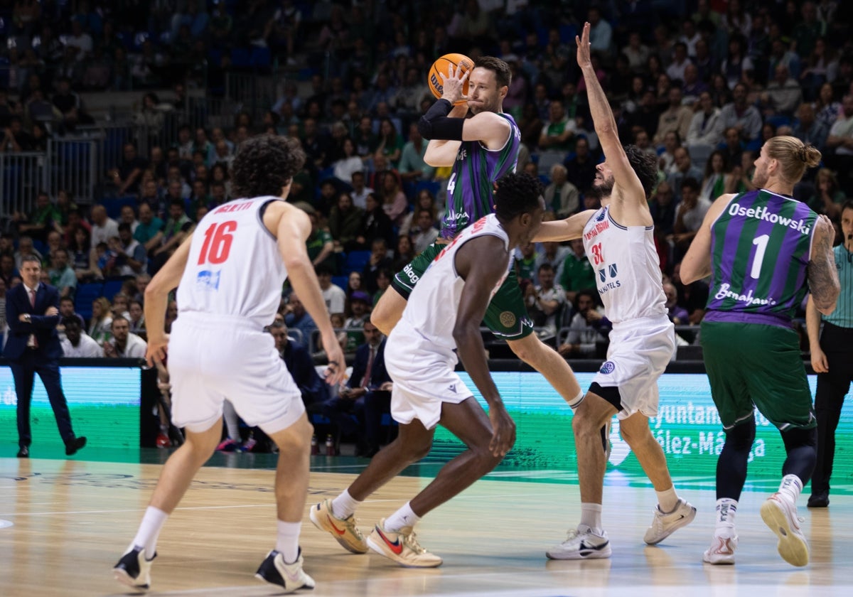 Vídeo resumen de la victoria del Unicaja ante el Reggiana