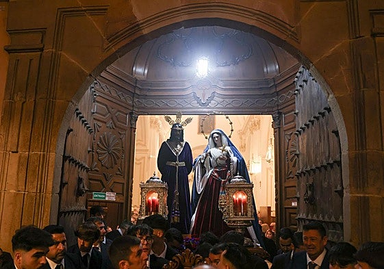 Directo | Traslados y procesiones del Sábado de Pasión en Málaga 2025