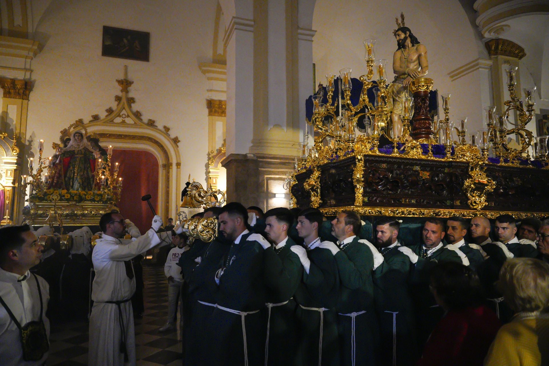 La procesión de La Columna de Marbella, en imágenes