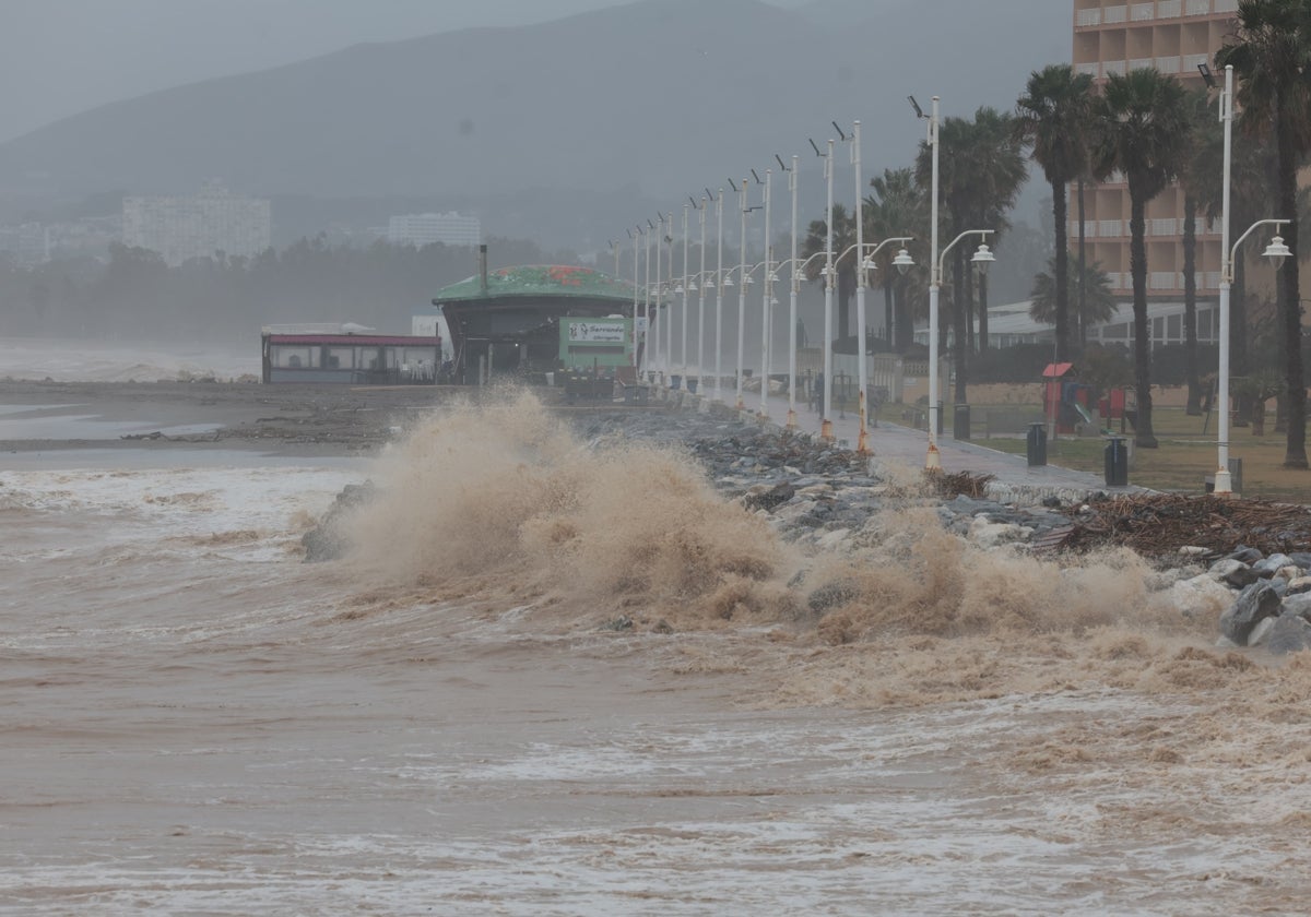 Costas termina el deslinde de Guadalmar y garantiza el uso público de las dunas