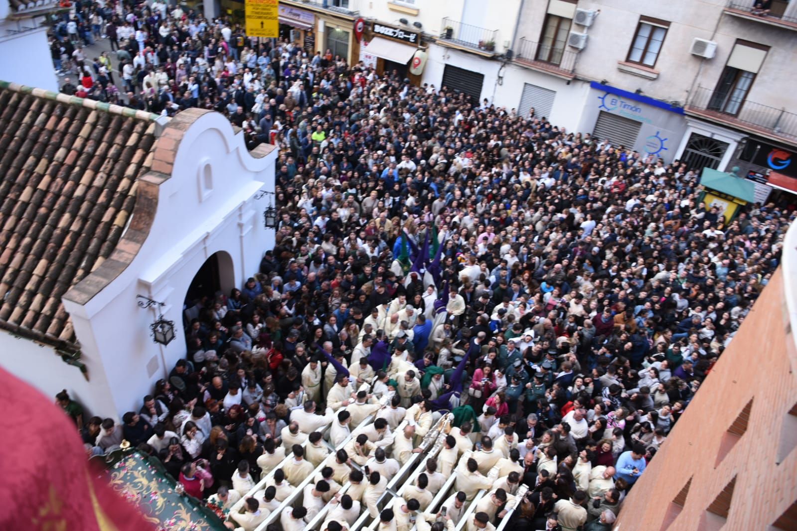 Nueva Esperanza, refugiada en la casa hermandad de Zamarrilla