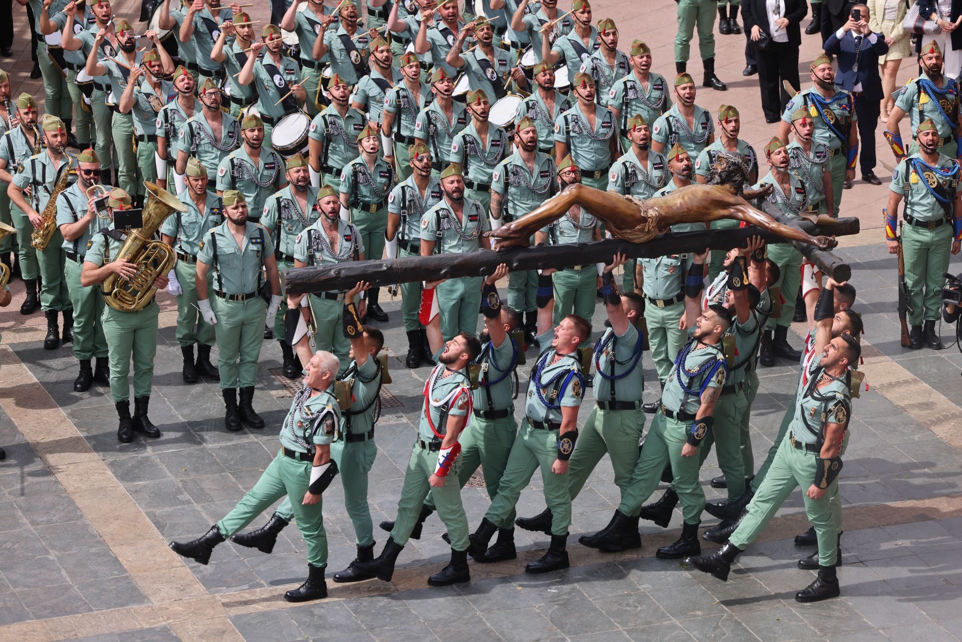 Traslado del Cristo de Mena