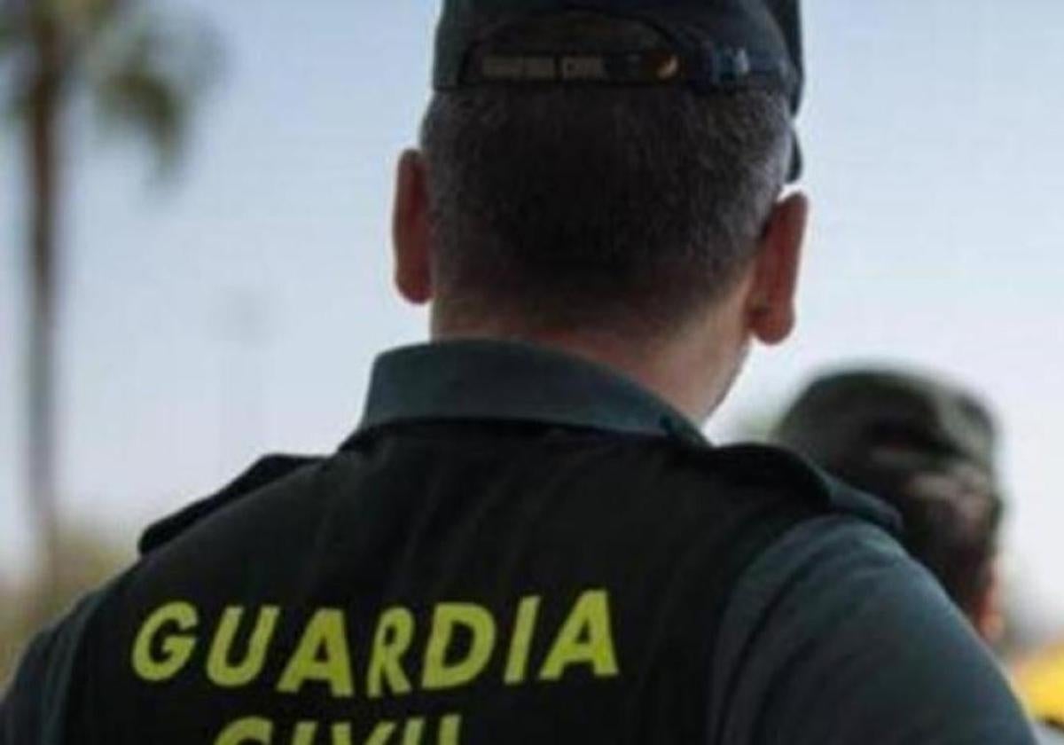 Localizan en Mijas a un fugitivo buscado por Interpol y detienen a su novia por intentar liberarlo