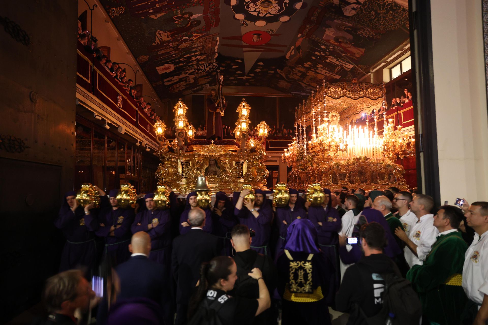 Cofradía del Nazareno del Paso y María Santísima de la Esperanza Coronada